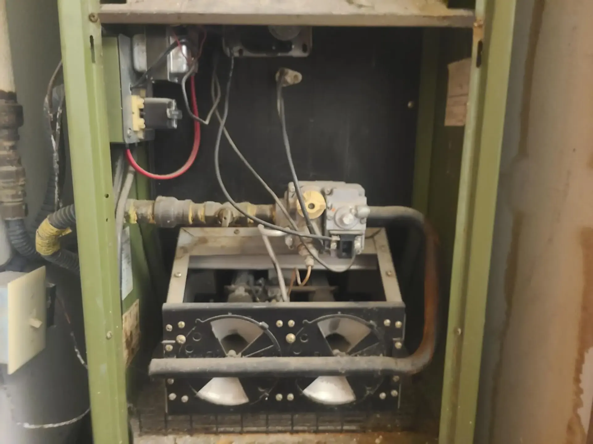 Old Furnace Replacement Claremore OK - Before Old outdated furnace needing replacement in Claremore Oklahoma home